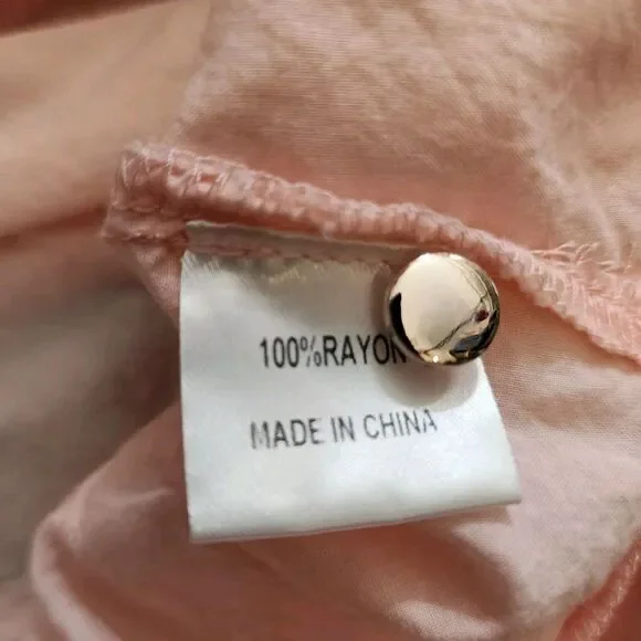 A dip of Darling Women's Dress Floral Embroidered Pink Medium Delicate Feminine - Picture 12 of 13